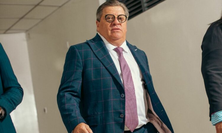 Miguel Herrera cuestiona las decisiones tácticas de André Jardine en el Clásico Joven