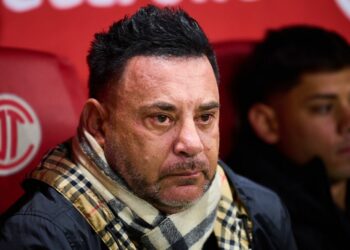 Tensión en el banquillo: El trasfondo del conflicto entre Antonio Mohamed y André Jardine