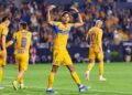 Tigres toma ventaja en el ‘Volcán’ con goles de Ozziel Herrera y un autogol de Seattle