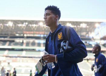 Tigres UANL desmiente ofertas del Feyenoord por el atacante Ozziel Herrera