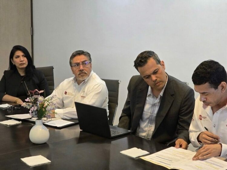 Secretaría Anticorrupción supervisa comités de control interno en dependencias estatales