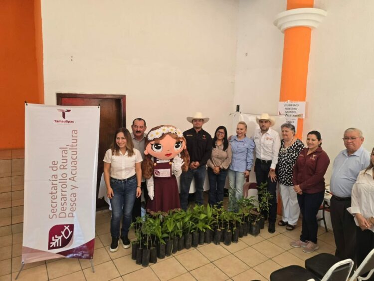 Detectives del Conocimiento: 100 niños de El Barretal se suman a la reforestación