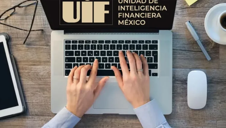 Recomiendan medidas para evitar congelamiento de cuentas UIF