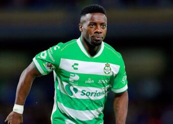 André Jardine crítica falta de solidez en el empate de América ante Santos