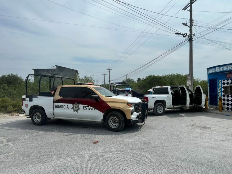 Aseguran camioneta con ponchallantas en Reynosa