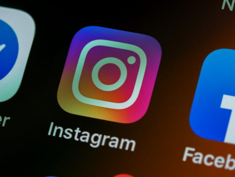 Instagram implementa un sistema de clasificación por edades para proteger a menores