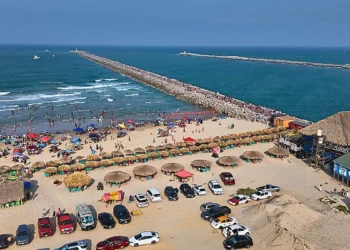 Calor y lluvias marcan el Jueves Santo