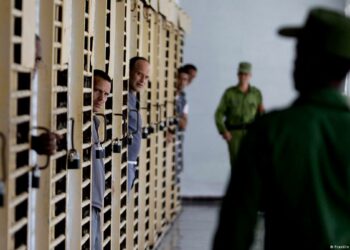 Cuba libera más de dos mil presos por indulto