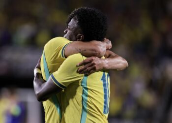 Brasil vence 3-1 a Croacia en amistoso internacional en Orlando