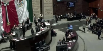 Declaran constitucional Plan B tras aval de Congresos