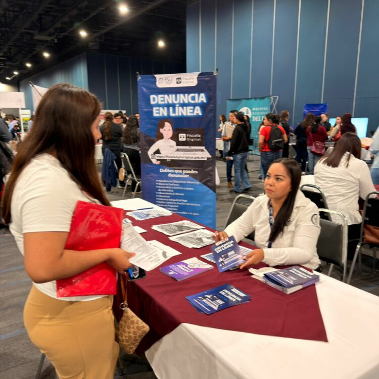 Ofrece Fiscalía empleo a mujeres