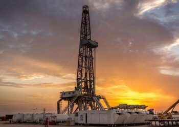 4T abre puerta al fracking con privados