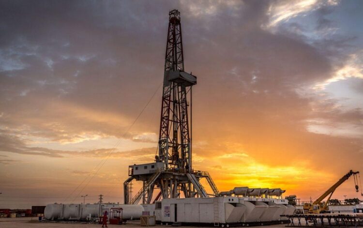 4T abre puerta al fracking con privados