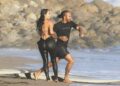 Entre olas y abrazos: Las imágenes virales de Kim Kardashian y Lewis Hamilton en Malibú