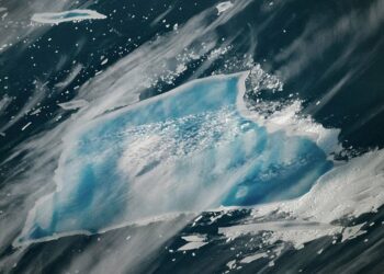 El fin de un gigante: El iceberg más grande del mundo desaparece en el Antártico