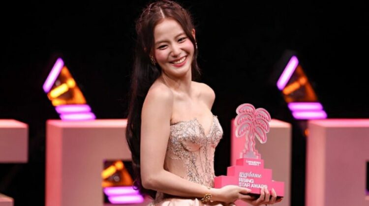 De BLACKPINK a la cima de la actuación: Jisoo es galardonada en Cannes