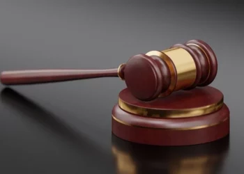 Piden revisar revocación de mandato para jueces