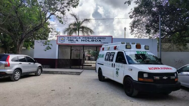 Muere alumno tras recibir balonazo en escuela Cancún