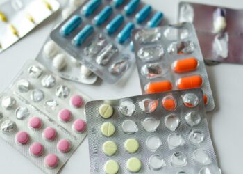 ¿Qué hay en tu botiquín? Los fármacos de uso diario que los expertos vinculan con el deterioro cognitivo