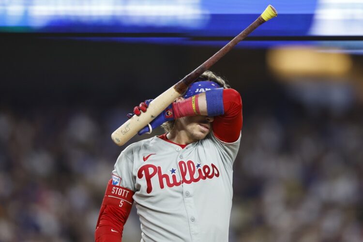 Cuarta victoria al hilo para los Rojos: Blanqueada en Miami con poder de De La Cruz y Stephenson