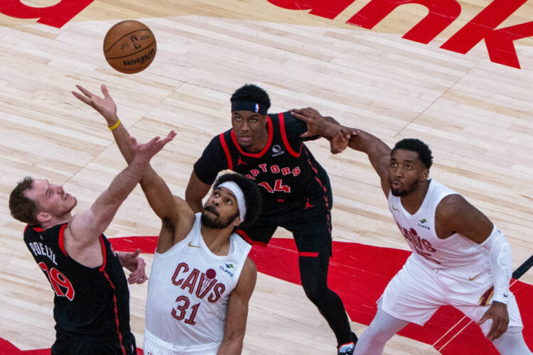 Histórico Scottie Barnes: Los Raptors frenan a Cleveland y ponen la serie 2-1