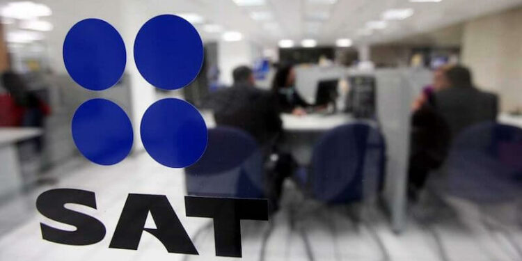 SAT advierte multas de hasta 51 mil pesos