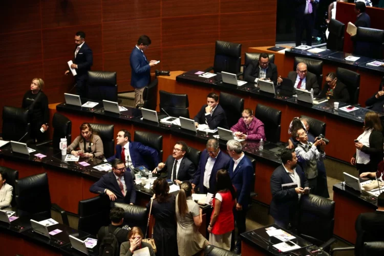 Senado autoriza uso de Afores para infraestructura