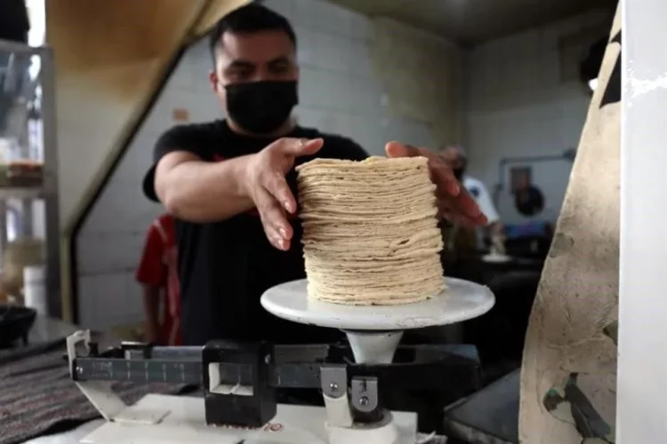 Precio de tortilla en México depende del mercado