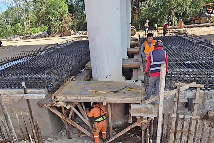 Exhiben hundimientos en pilotes de obra Tren Maya