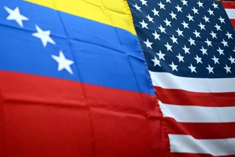 EEUU negocia acuerdos petroleros con Venezuela