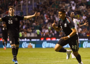 Selección de México derrota a Ghana 2-0 en el partido amistoso en Puebla