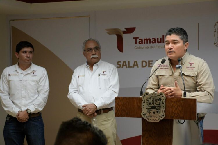 Gobierno del Estado y UAT refuerzan combate al gusano barrenador del ganado