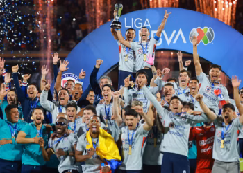 Cruz Azul con gol de Rotondi al 95′ derrota 2-1 a Pumas y es Campeón del Clausura 2026