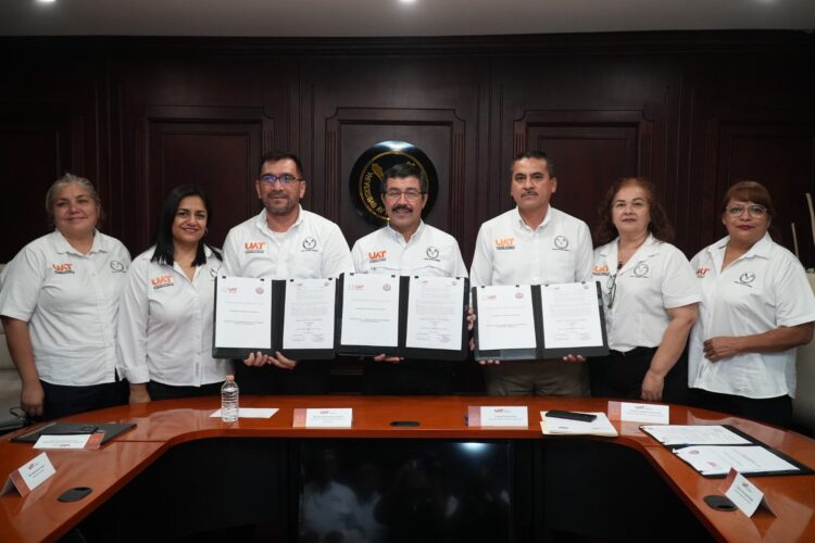 UAT y Sindicato de Trabajadores Administrativos firman el convenio de revisión salarial 2026