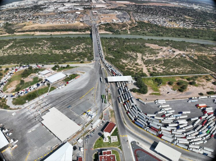 Gobierno Federal ampliará concesión del Puente Nuevo Laredo III por 30 años más al Estado.