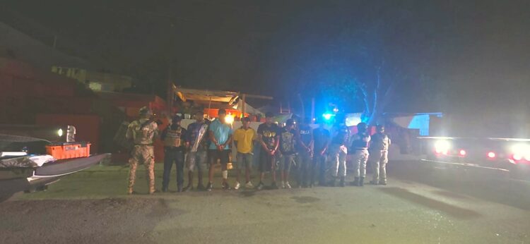Capturan a siete hampones durante cateo en Col. Ayuntamiento de Reynosa