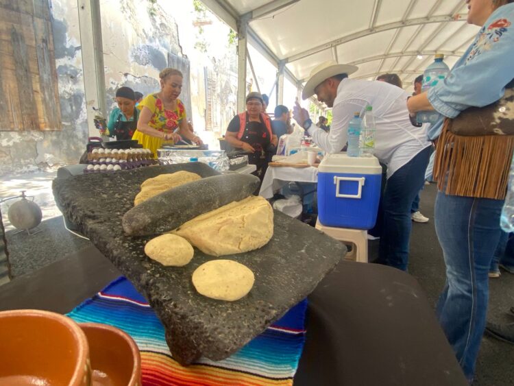 Arranca el Festival del Machacado y la Carne Seca en la plaza de Jiménez, Tamaulipas