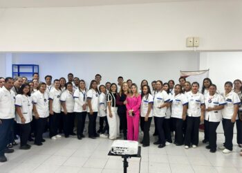 Llevan charla sobre la “Ley Silla” a personal de Farmacias Similares de Cd. Victoria