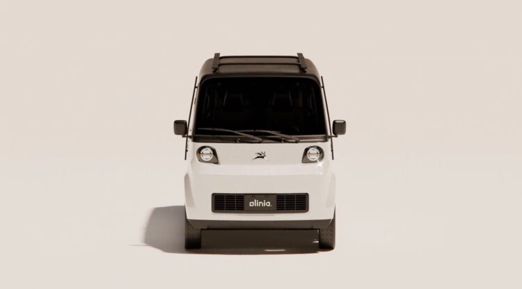 Gobierno de México presenta Olinia: el primer auto eléctrico nacional de bajo costo