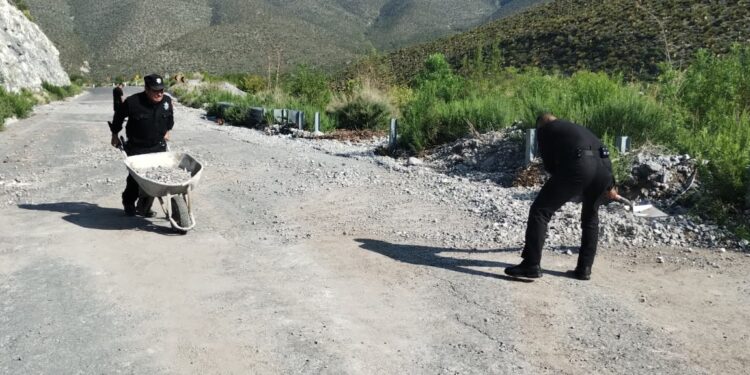 Lluvias provocan deslaves y riesgos carreteros en Tamaulipas