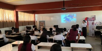 Orientan a estudiantes tamaulipecos contra los ciberdelitos