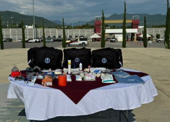 Equipan a GE con mochilas de medicina táctica