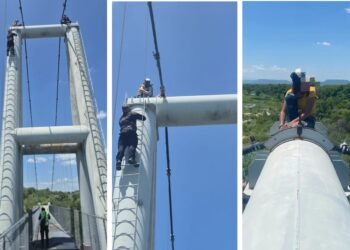 Rescatan a mujer en puente de Xicoténcatl, Tamaulipas