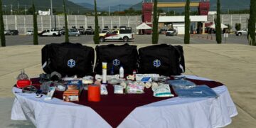 Equipan a GE con mochilas de medicina táctica