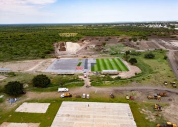 Gobierno de Tamaulipas acelera modernización de infraestructura futbolística en Ciudad Victoria