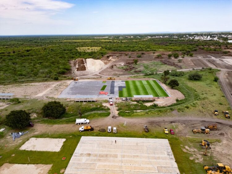 Gobierno de Tamaulipas acelera modernización de infraestructura futbolística en Ciudad Victoria