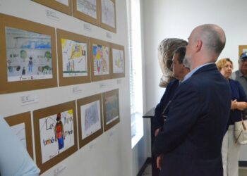 El arte de la migración: niños tamaulipecos exponen su experiencia en Houston