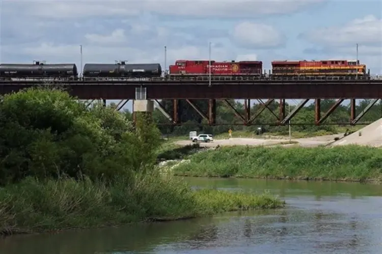 Identifican a migrantes fallecidos en tren