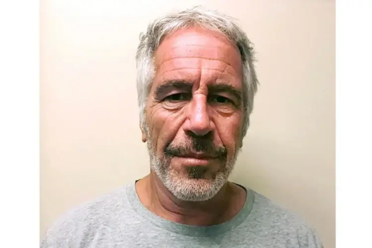 Juez revela nota de suicidio de Jeffrey Epstein