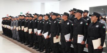 ¡Policías a la calle! se gradúan 58